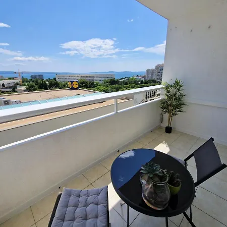 Luminous Appartement